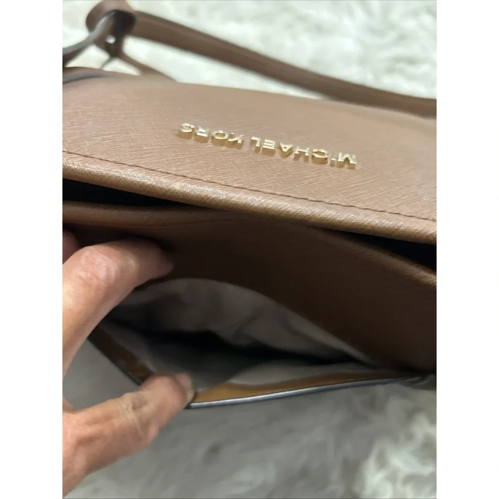 Michael Kors Sady Large Multifunctional Top Zip Tote Brown Laptop Bag EUC